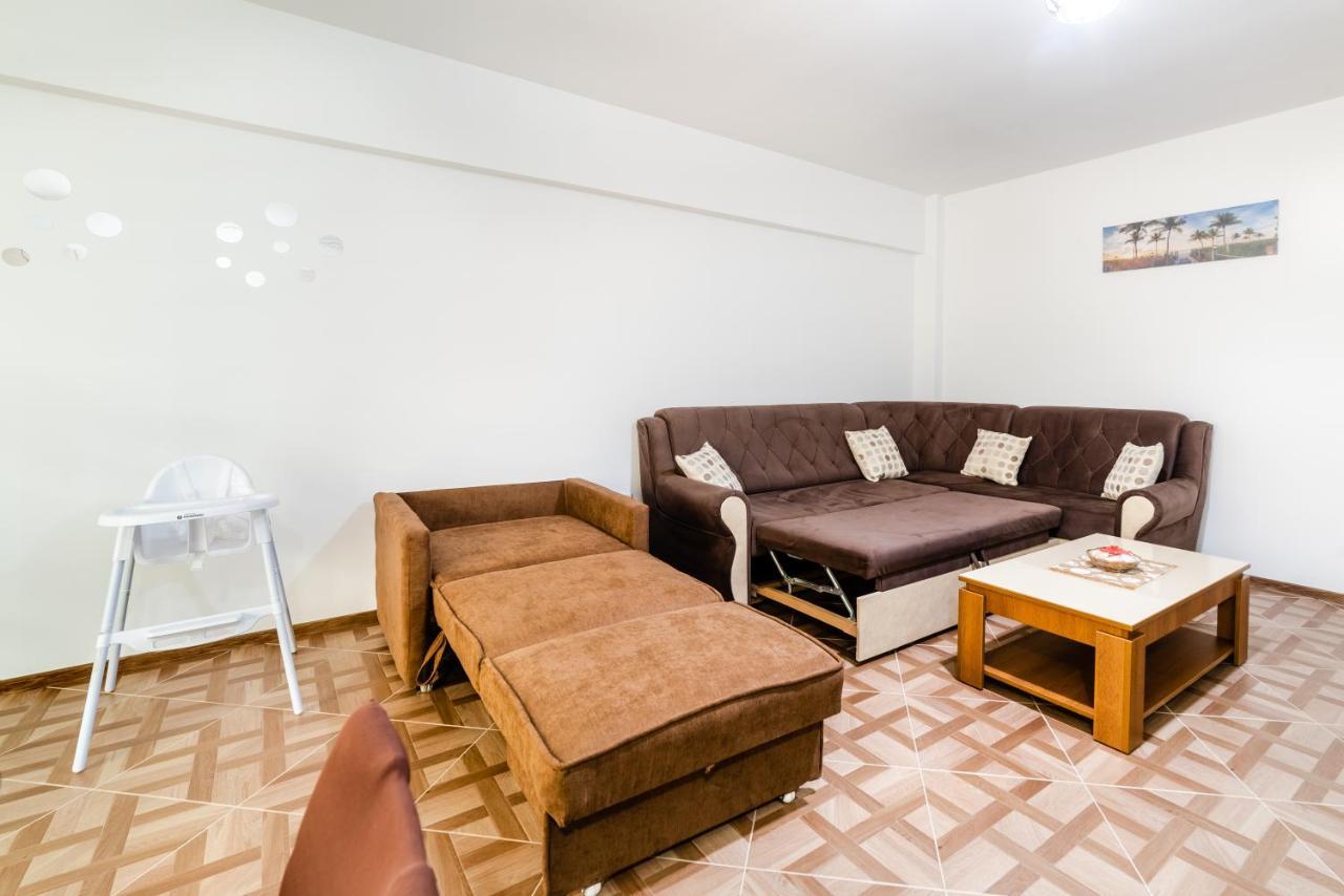 Derya Suites - Mamaia Nord Năvodari Exteriör bild